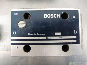 Thumb3-BOSCH 0 811 403 001 Ac 10043  000 24